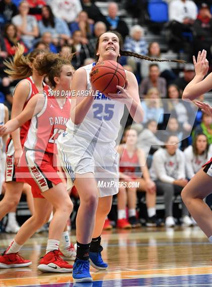 Thumbnail 3 in Fremont vs. American Fork (UHSAA 6A First Round) photogallery.