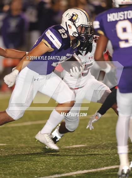 Thumbnail 1 in Denton @ Braswell photogallery.