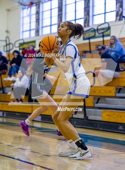 Thumbnail 1 in Palisades vs Buena (Santa Barbara Tournament of Champions) photogallery.