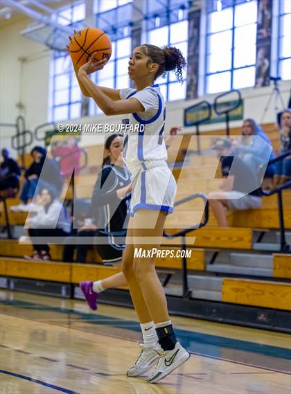 Thumbnail 2 in Palisades vs Buena (Santa Barbara Tournament of Champions) photogallery.