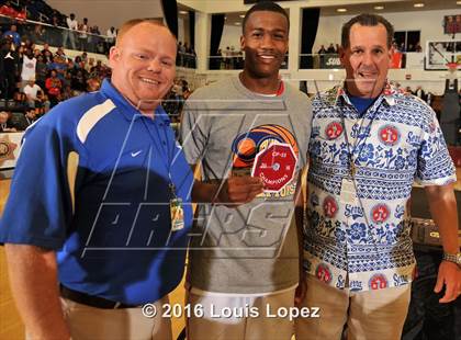 Thumbnail 2 in Serra vs. Notre Dame (CIF SS D4 Final)  photogallery.