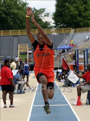 Thumbnail 3 in NCHSAA 2A State Championships (Boys Field Events) photogallery.