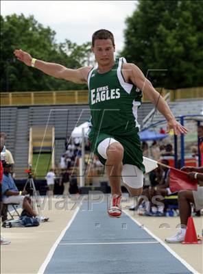Thumbnail 1 in NCHSAA 2A State Championships (Boys Field Events) photogallery.