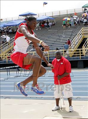 Thumbnail 2 in NCHSAA 2A State Championships (Boys Field Events) photogallery.