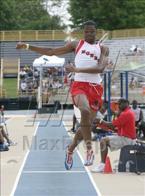 Thumbnail 2 in NCHSAA 2A State Championships (Boys Field Events) photogallery.