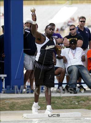 Thumbnail 2 in NCHSAA 2A State Championships (Boys Field Events) photogallery.