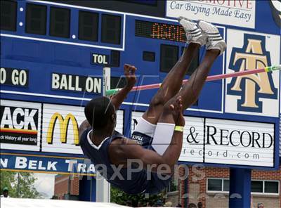 Thumbnail 3 in NCHSAA 2A State Championships (Boys Field Events) photogallery.
