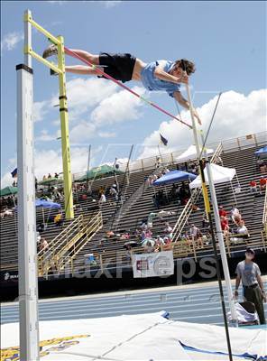 Thumbnail 2 in NCHSAA 2A State Championships (Boys Field Events) photogallery.