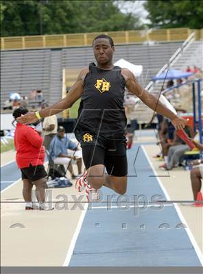 Thumbnail 2 in NCHSAA 2A State Championships (Boys Field Events) photogallery.