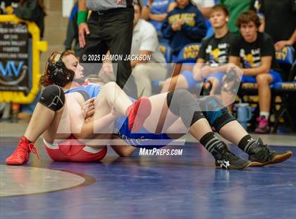 Thumbnail 2 in JV: Lincoln County vs Moapa Valley (Duels @ Moapa Valley) photogallery.