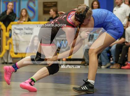 Thumbnail 3 in JV: Lincoln County vs Moapa Valley (Duels @ Moapa Valley) photogallery.