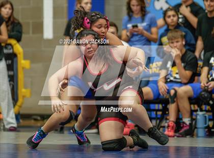 Thumbnail 2 in JV: Lincoln County vs Moapa Valley (Duels @ Moapa Valley) photogallery.