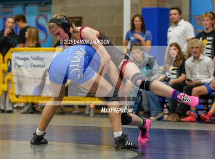 Thumbnail 2 in JV: Lincoln County vs Moapa Valley (Duels @ Moapa Valley) photogallery.