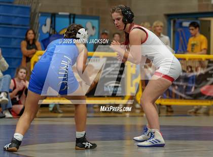 Thumbnail 1 in JV: Lincoln County vs Moapa Valley (Duels @ Moapa Valley) photogallery.