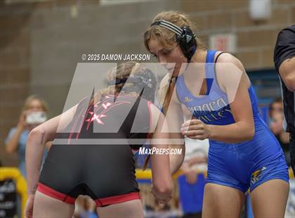 Thumbnail 1 in JV: Lincoln County vs Moapa Valley (Duels @ Moapa Valley) photogallery.