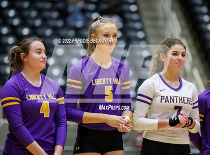 Thumbnail 2 in Liberty Hill vs. Reedy (UIL 5A Semifinal) photogallery.