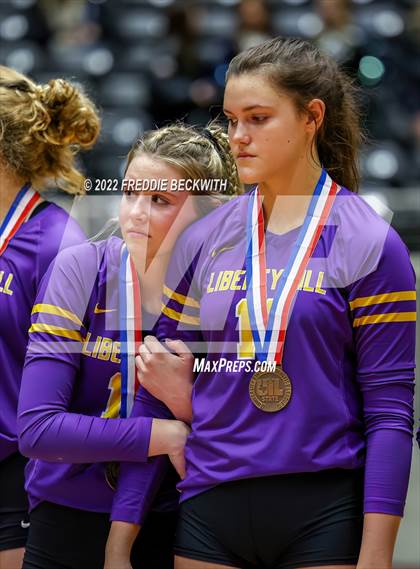 Thumbnail 1 in Liberty Hill vs. Reedy (UIL 5A Semifinal) photogallery.