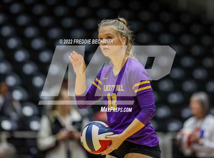 Thumbnail 2 in Liberty Hill vs. Reedy (UIL 5A Semifinal) photogallery.