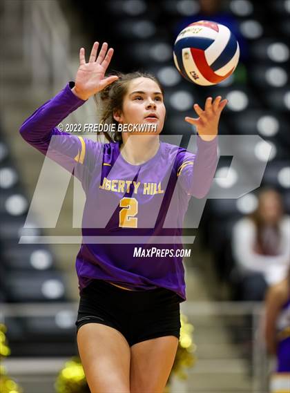 Thumbnail 1 in Liberty Hill vs. Reedy (UIL 5A Semifinal) photogallery.