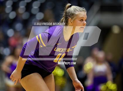 Thumbnail 1 in Liberty Hill vs. Reedy (UIL 5A Semifinal) photogallery.
