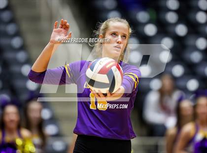 Thumbnail 2 in Liberty Hill vs. Reedy (UIL 5A Semifinal) photogallery.