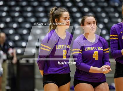 Thumbnail 3 in Liberty Hill vs. Reedy (UIL 5A Semifinal) photogallery.