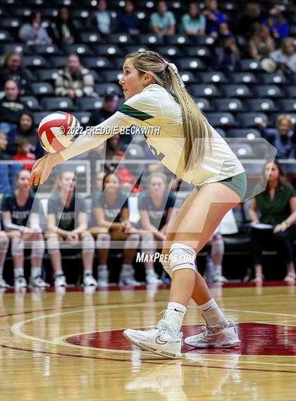 Thumbnail 2 in Liberty Hill vs. Reedy (UIL 5A Semifinal) photogallery.