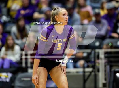 Thumbnail 3 in Liberty Hill vs. Reedy (UIL 5A Semifinal) photogallery.