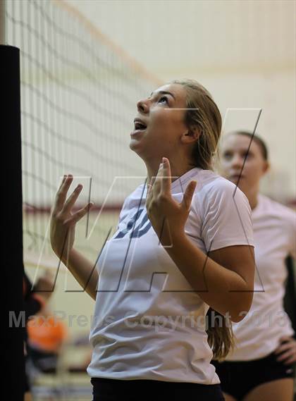 Thumbnail 2 in All Saints vs Haltom (EMS-ISD Tournament)  photogallery.