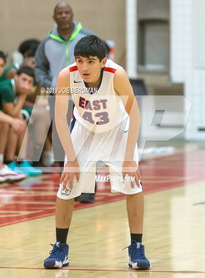 Thumbnail 1 in West vs East Bakersfield (Ralph Krave Memorial Tournament) photogallery.