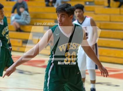 Thumbnail 3 in West vs East Bakersfield (Ralph Krave Memorial Tournament) photogallery.