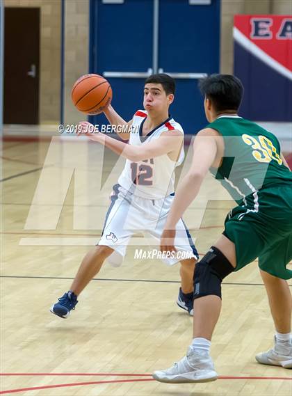 Thumbnail 1 in West vs East Bakersfield (Ralph Krave Memorial Tournament) photogallery.