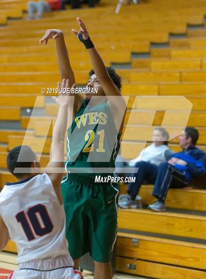 Thumbnail 1 in West vs East Bakersfield (Ralph Krave Memorial Tournament) photogallery.