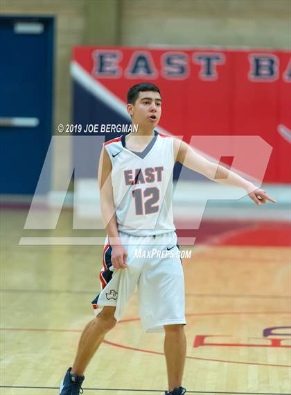 Thumbnail 1 in West vs East Bakersfield (Ralph Krave Memorial Tournament) photogallery.