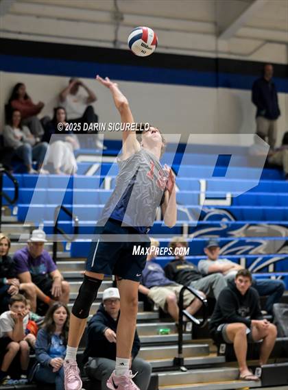 Thumbnail 3 in Casteel vs. Perry (Wolf Howl Tournament) photogallery.