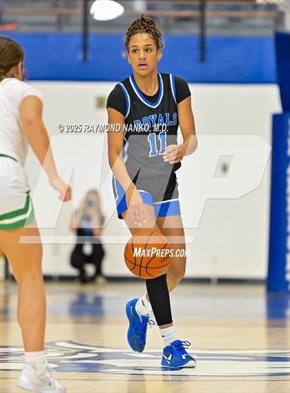 Thumbnail 1 in Hamilton Southeastern vs. Valparaiso (IHSAA 4A Semi State)  photogallery.