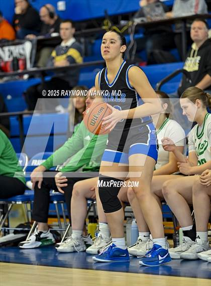 Thumbnail 1 in Hamilton Southeastern vs. Valparaiso (IHSAA 4A Semi State)  photogallery.