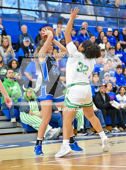 Thumbnail 1 in Hamilton Southeastern vs. Valparaiso (IHSAA 4A Semi State)  photogallery.