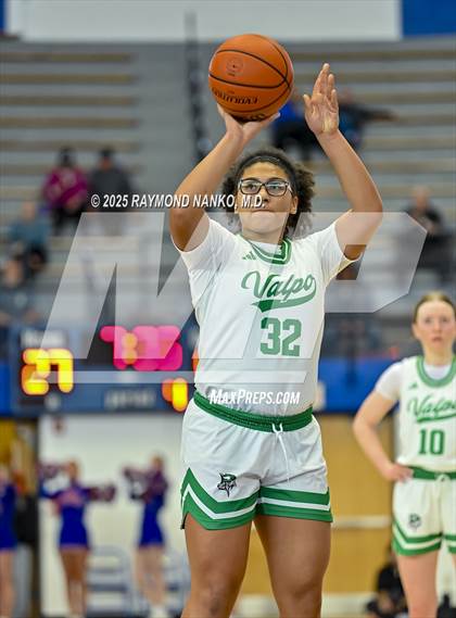 Thumbnail 3 in Hamilton Southeastern vs. Valparaiso (IHSAA 4A Semi State)  photogallery.