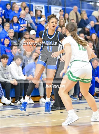 Thumbnail 1 in Hamilton Southeastern vs. Valparaiso (IHSAA 4A Semi State)  photogallery.