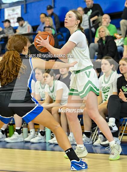 Thumbnail 2 in Hamilton Southeastern vs. Valparaiso (IHSAA 4A Semi State)  photogallery.