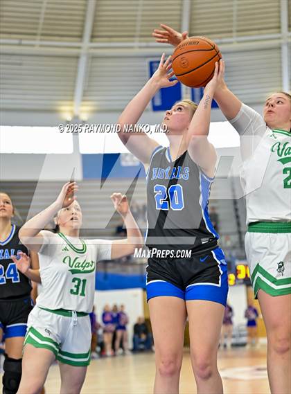 Thumbnail 2 in Hamilton Southeastern vs. Valparaiso (IHSAA 4A Semi State)  photogallery.