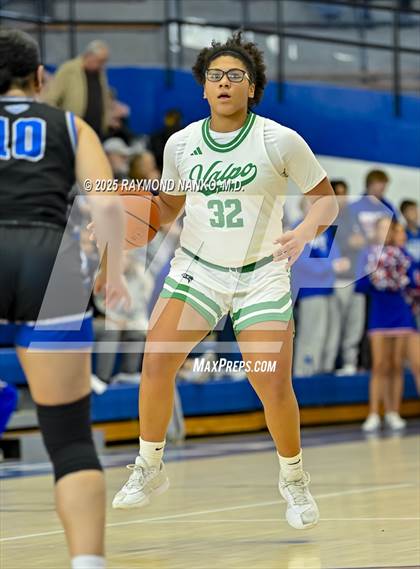 Thumbnail 2 in Hamilton Southeastern vs. Valparaiso (IHSAA 4A Semi State)  photogallery.