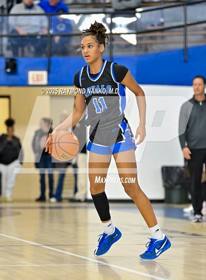 Thumbnail 1 in Hamilton Southeastern vs. Valparaiso (IHSAA 4A Semi State)  photogallery.