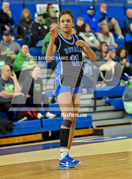Thumbnail 2 in Hamilton Southeastern vs. Valparaiso (IHSAA 4A Semi State)  photogallery.