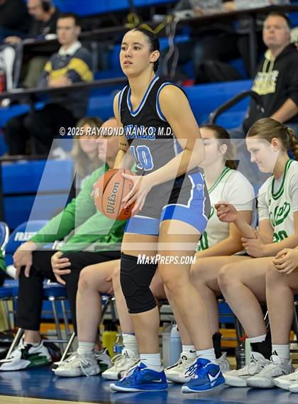 Thumbnail 3 in Hamilton Southeastern vs. Valparaiso (IHSAA 4A Semi State)  photogallery.
