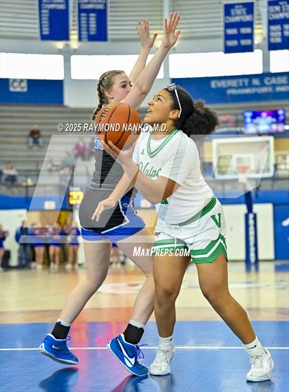 Thumbnail 2 in Hamilton Southeastern vs. Valparaiso (IHSAA 4A Semi State)  photogallery.