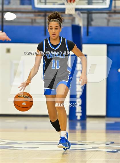 Thumbnail 3 in Hamilton Southeastern vs. Valparaiso (IHSAA 4A Semi State)  photogallery.