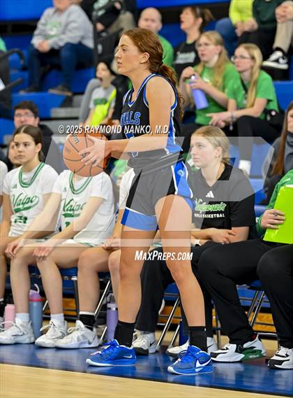 Thumbnail 1 in Hamilton Southeastern vs. Valparaiso (IHSAA 4A Semi State)  photogallery.