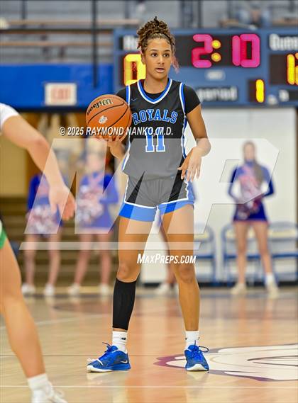 Thumbnail 2 in Hamilton Southeastern vs. Valparaiso (IHSAA 4A Semi State)  photogallery.